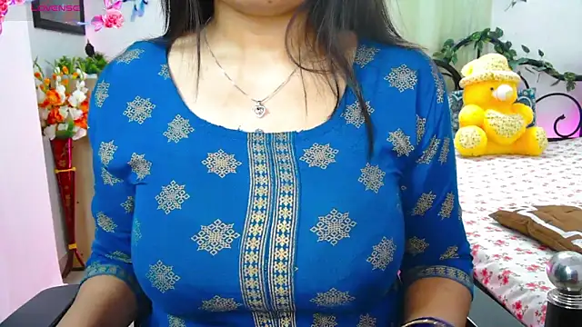 thyAnvi live sex cam