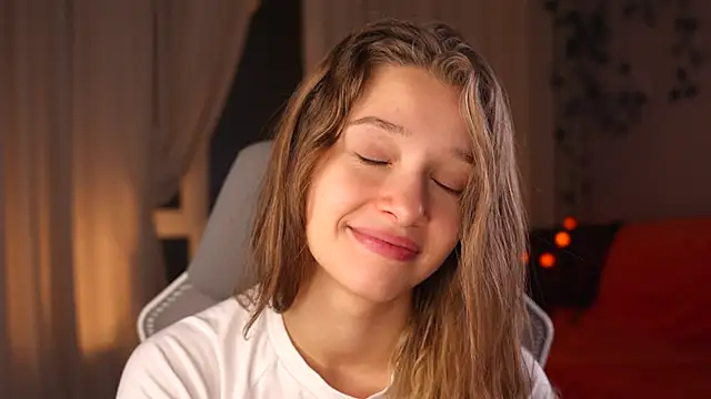 UdelaHathorne's cam snapshot