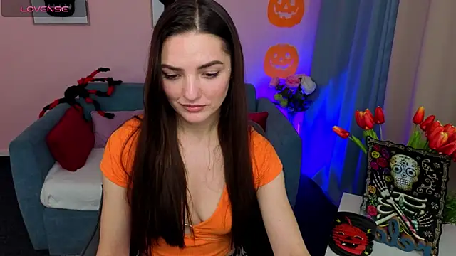 MyEllaLuvs's cam snapshot