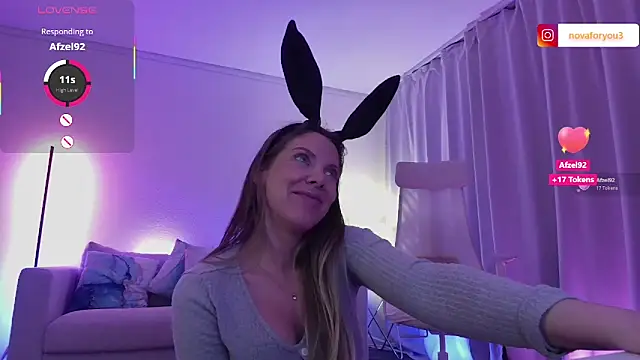 Nova-Lee's cam snapshot