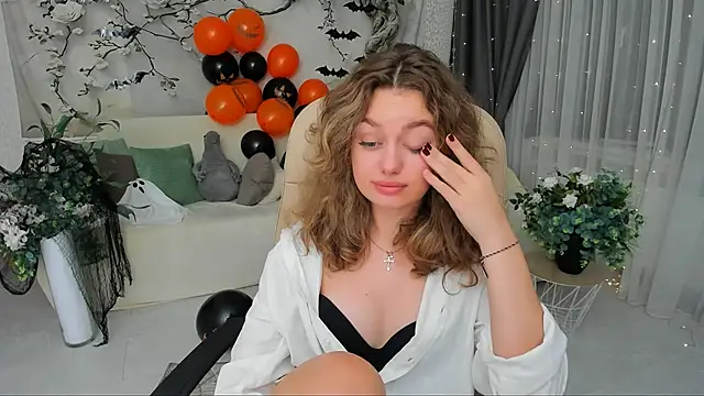 MiracleCurly's cam snapshot