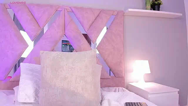 angelica_cross_'s cam snapshot