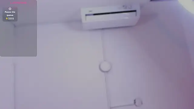 cami_luxx's cam snapshot