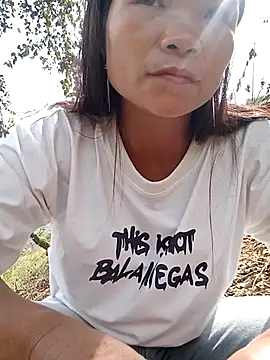 maybaby-'s cam snapshot