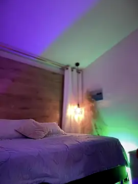 halaaa_1's cam snapshot