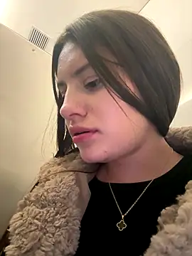 Isabella21_ live sex cam