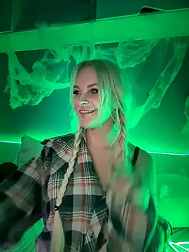 SashaRock's cam snapshot