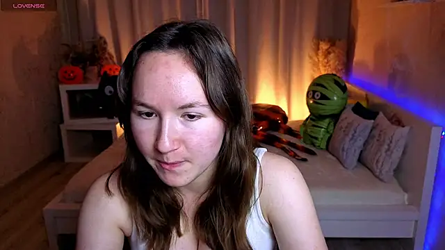 Little_doll_meow's cam snapshot