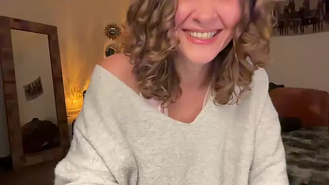 leahsparkles's cam snapshot