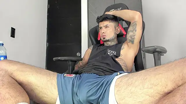 sergiio_mesa27 live sex cam