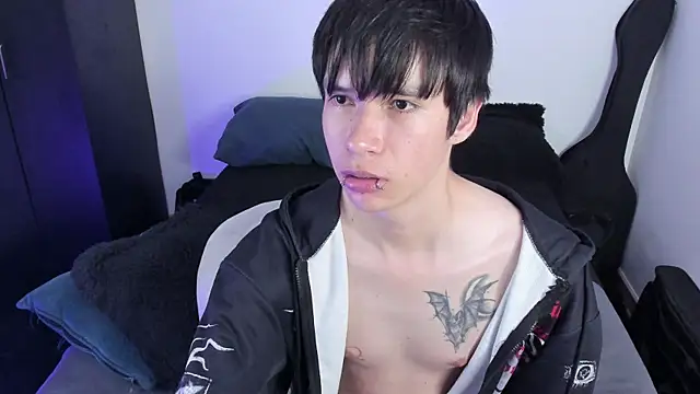 Adventure_twinks's cam snapshot