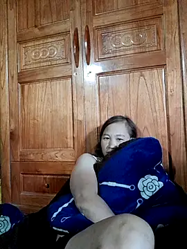 Seg_min's cam snapshot