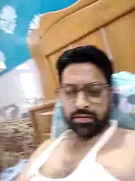 mohsin99272's cam snapshot