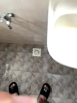 Saifu984's cam snapshot