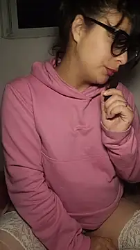 ZaraHoney's cam snapshot