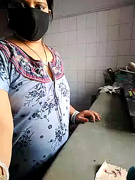 Amritanikhil1's cam snapshot