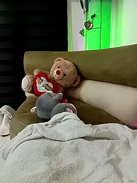 emilypoppy3's cam snapshot