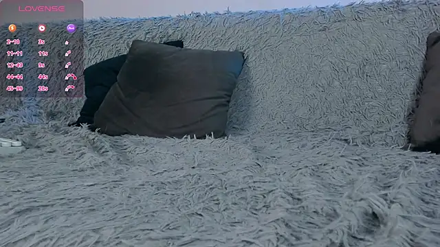 _ccrystaa_'s cam snapshot