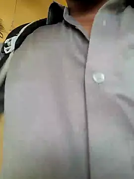 Arav1234a's cam snapshot