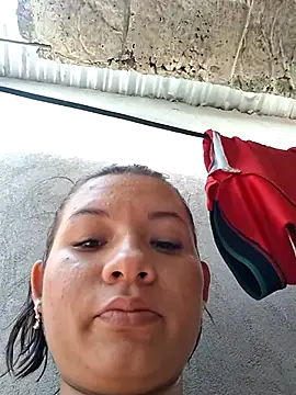 hot-mom22's cam snapshot