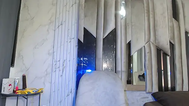 Morganandmegan live sex cam