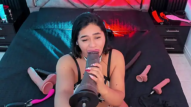 Issafoxx's cam snapshot