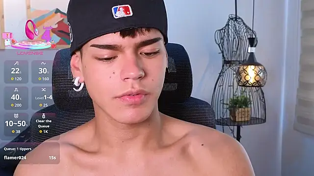 kevienmiet live sex cam