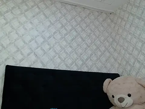 Emma-Wilson's cam snapshot