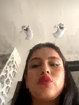 AbbyMillerrr's cam snapshot