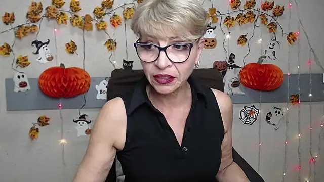 EllaBonito's cam snapshot