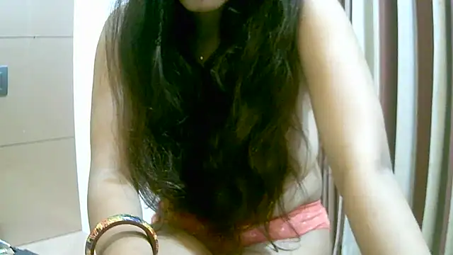 ragini_m_m_s's cam snapshot