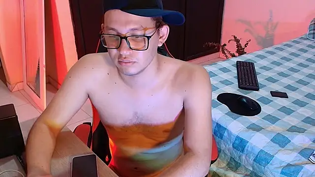 Josh_18cm's cam snapshot