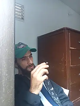 hairy_mannn's cam snapshot