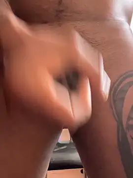 Saipadpuer30's cam snapshot