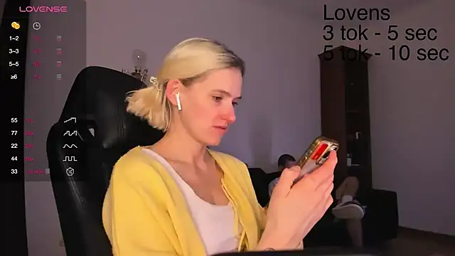 Sexy_Sweets's cam snapshot