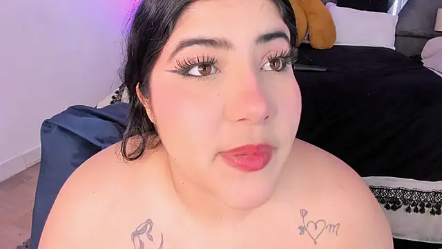 AmberiniHoffman's cam snapshot