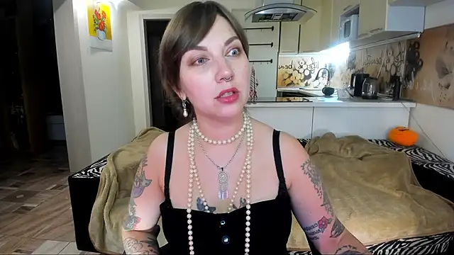 StacyTigerr's cam snapshot