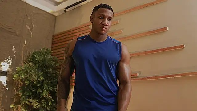 Logan_Varela live sex cam