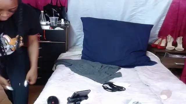 xxTatiannaxx's cam snapshot