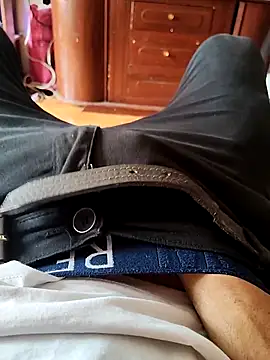 Qksbzozsbsks's cam snapshot