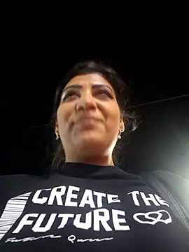 AmyCubes live sex cam