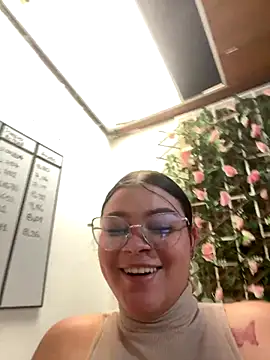 Tharafresneda_'s cam snapshot