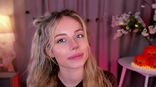 TerrySimp's cam snapshot