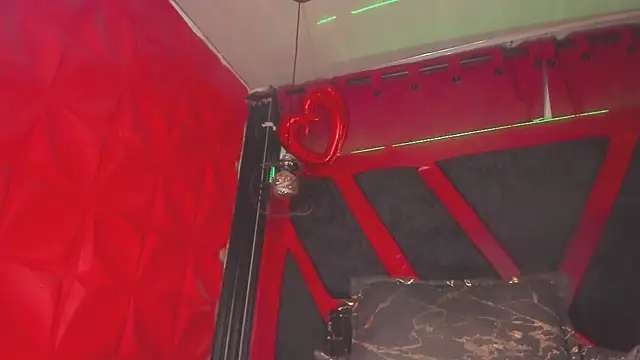 Taylor-hardcore's cam snapshot