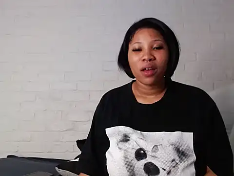 DrippinCaramelCutie's cam snapshot