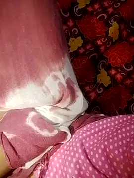 Miss_mom's cam snapshot