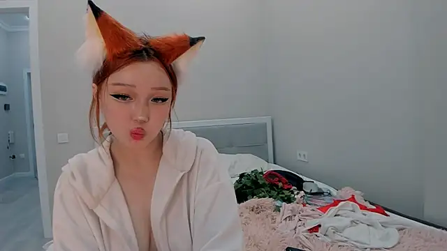 yuna_loon's cam snapshot