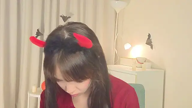 slyshypie's cam snapshot