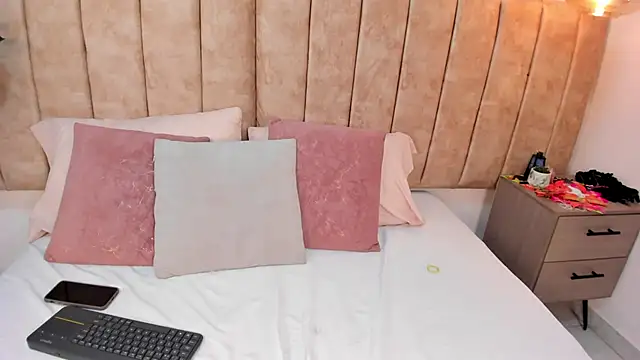 Karina_Harris's cam snapshot