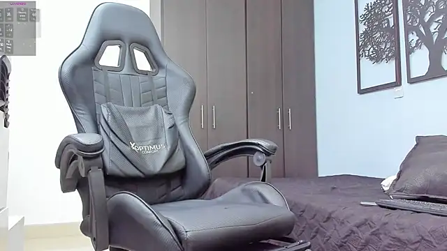 aron-bulgarelli's cam snapshot